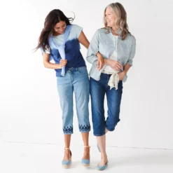 Women's Croft & Barrow® Comfort Waist Denim Capris -Croft & Barrow Shop 3987731 ALT3